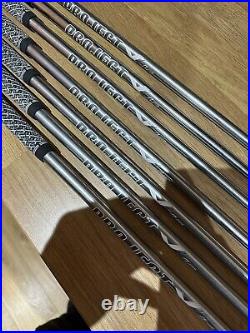 Men's Mizuno Pro 221 Right Hand Irons 4-PW / Project X Ls 6.0 Stiff Shaft